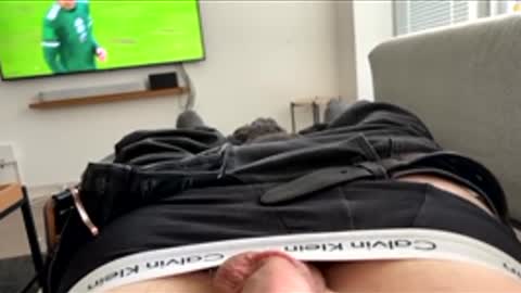 Snapshot of suck_me_bby chatting on 14, 12, 2025 suck_me_bby online show from 14, 12, 2025