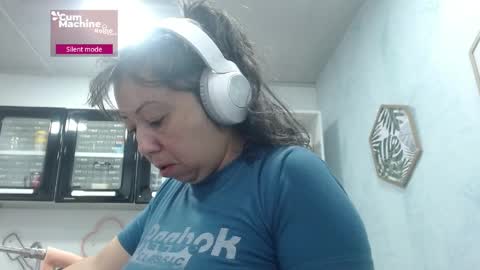 Sucky  online show from 21, 4, 2026