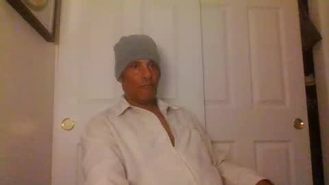 SUCKITU812 online show from 5, 11, 2025