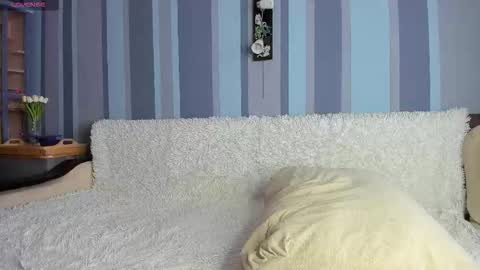 Snapshot of sucklovers chatting on 9, 9, 2025 Kat Martinez online show from 9, 9, 2025