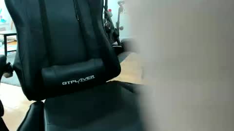 suckm3dry07 online show from 2, 5, 2026