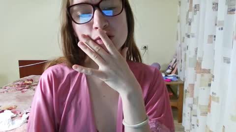 suckmydickifurstreight online show from 3, 3, 2025