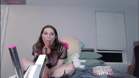 Nikki Sabel online show from 11, 3, 2025