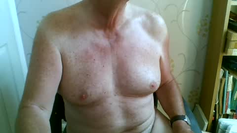 suffolkboy4 online show from 24, 6, 2026