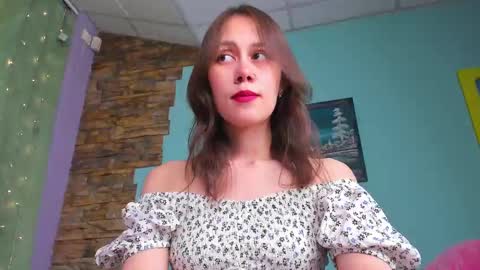 sugar blond online show from 4, 2, 2025