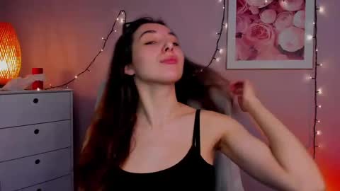 Snapshot of sugar_xmegan chatting on 8, 3, 2025 Megan online show from 8, 3, 2025