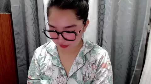 Snapshot of sugarcaramel chatting on 30, 9, 2025 Sugar online show from 30, 9, 2025