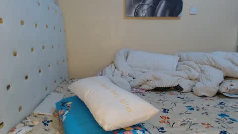 Snapshot of sugarlips_05 chatting on 14, 5, 2026 sugar online show from 14, 5, 2026