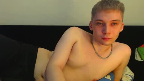 Snapshot of sugarrebit chatting on 7, 2, 2025 Sugarbutter  online show from 7, 2, 2025