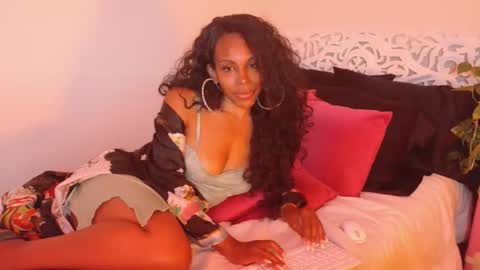 Kim Lee online show from 7, 1, 2026