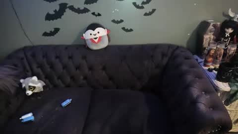 Sugary online show from 18, 2, 2025