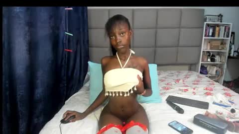 suhaila_suu online show from 1, 1, 2025