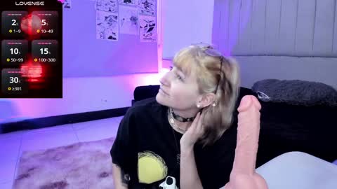    online show from 11, 12, 2024