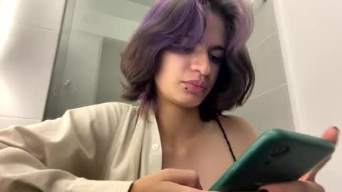 Suku Ren online show from 3, 10, 2025