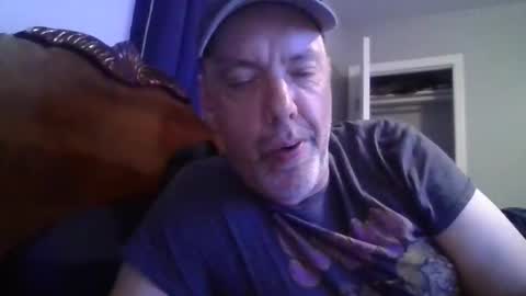 Snapshot of sullydog48 chatting on 16, 11, 2025 Sully online show from 16, 11, 2025