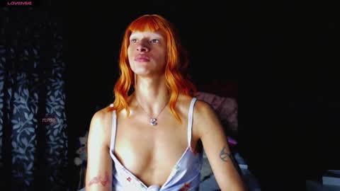 Snapshot of summer__xo chatting on 31, 1, 2025 Summer online show from 31, 1, 2025