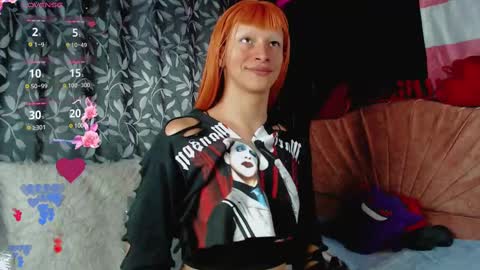 Snapshot of summer__xo chatting on 4, 3, 2025 Summer online show from 4, 3, 2025