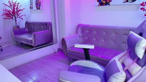 summer_miller online show from 10, 10, 2025