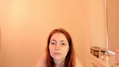 Summer Preston online show from 28, 2, 2025