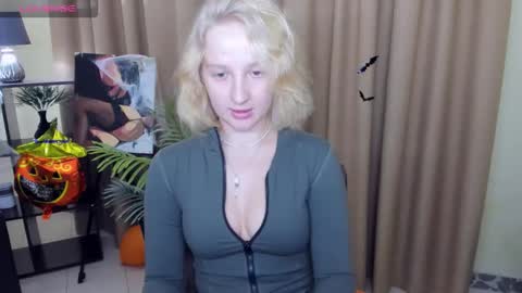 Snapshot of summerjem chatting on 1, 11, 2025 summerjem online show from 1, 11, 2025