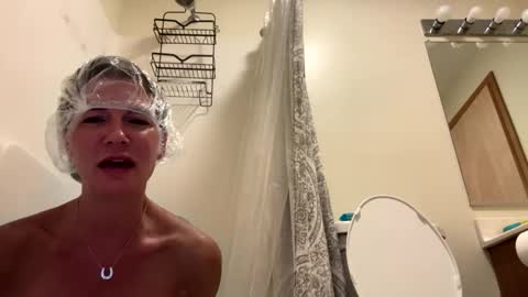 Snapshot of sunnbabe92485 chatting on 10, 9, 2025 sunnbabe92485 online show from 10, 9, 2025