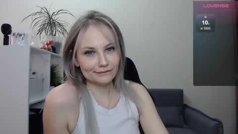 Naomi online show from 5, 3, 2025