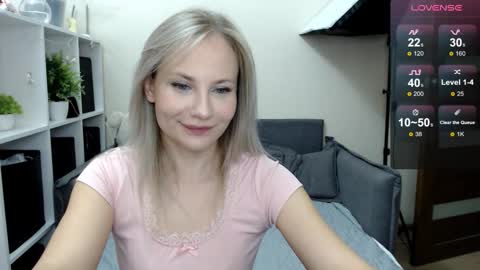 Naomi online show from 20, 9, 2025