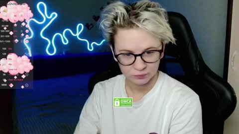 sunny mood online show from 3, 12, 2025