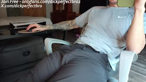 sunny valentine online show from 22, 11, 2025