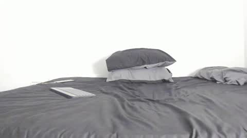 Snapshot of sunnyandevan chatting on 15, 9, 2025 Christian Vanessa online show from 15, 9, 2025