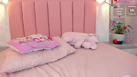  S U N N Y online show from 10, 3, 2025