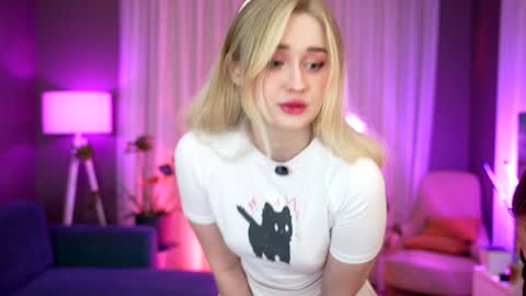 Fia  -  TG -  Mia -  Alice -  online show from 8, 2, 2025