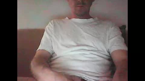 sunnygun0 online show from 26, 4, 2026