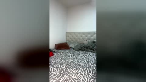 Sunnymoon online show from 16, 4, 2026