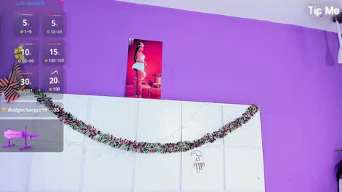      online show from 25, 1, 2025