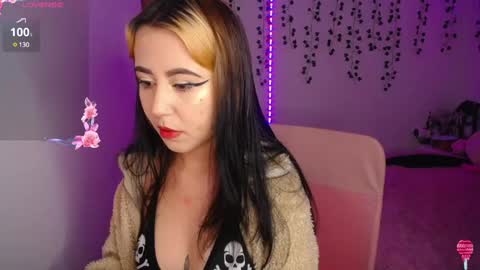 Snapshot of sunset_pienk chatting on 19, 12, 2024 Sunset online show from 19, 12, 2024