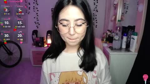 Snapshot of sunset_pienk chatting on 14, 11, 2025 Sunset online show from 14, 11, 2025