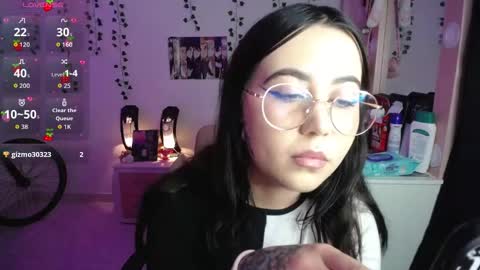 Snapshot of sunset_pienk chatting on 27, 11, 2025 Sunset online show from 27, 11, 2025