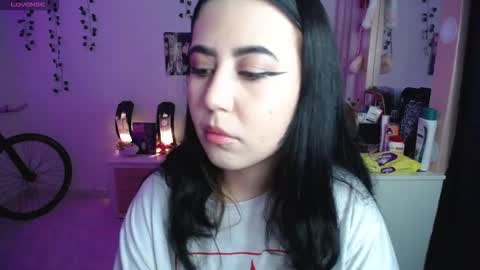 Snapshot of sunset_pienk chatting on 14, 1, 2026 Sunset online show from 14, 1, 2026