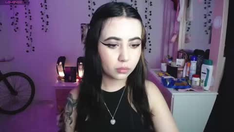 Snapshot of sunset_pienk chatting on 18, 1, 2026 Sunset online show from 18, 1, 2026