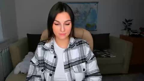 Snapshot of sunsetwithava chatting on 17, 2, 2025 sunsetwithava online show from 17, 2, 2025