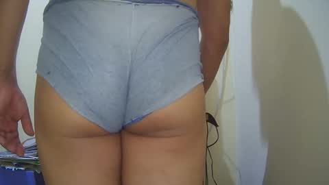 Snapshot of superboy977 chatting on 22, 12, 2025 superboy977 online show from 22, 12, 2025