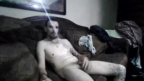 Snapshot of superd512 chatting on 4, 12, 2024 Guero Cash online show from 4, 12, 2024