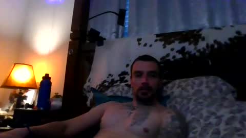 Snapshot of superd512 chatting on 12, 1, 2025 Guero Cash online show from 12, 1, 2025