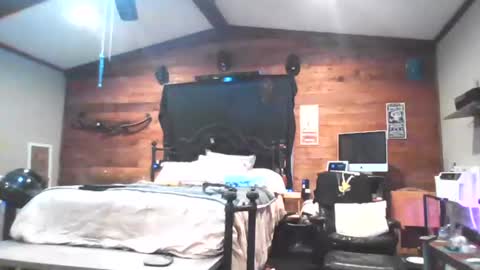 Snapshot of superd512 chatting on 28, 1, 2025 Guero Cash online show from 28, 1, 2025