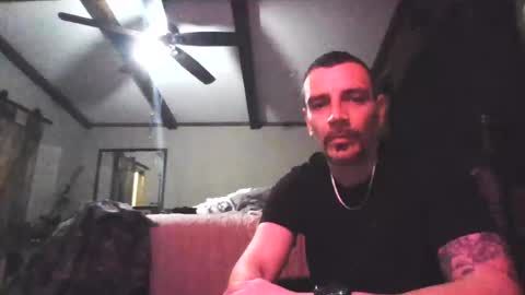 Snapshot of superd512 chatting on 14, 2, 2025 Guero Cash online show from 14, 2, 2025