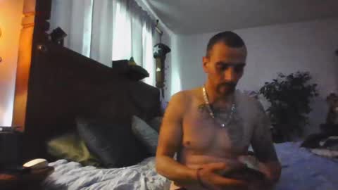 Snapshot of superd512 chatting on 10, 10, 2025 Guero Cash online show from 10, 10, 2025