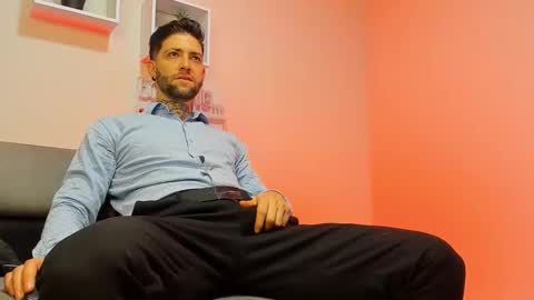 supreme_alpha_ online show from 10, 11, 2025