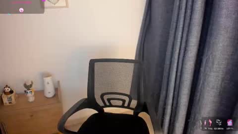 Snapshot of susan_arango chatting on 12, 11, 2025 susan love online show from 12, 11, 2025