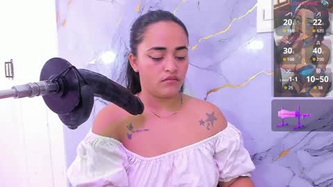 Snapshot of susan_bigass chatting on 7, 4, 2026 Susan online show from 7, 4, 2026